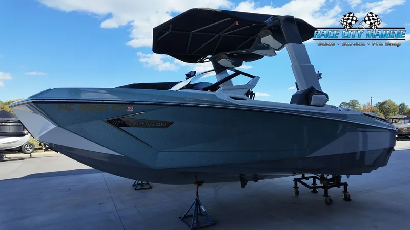 Slide: The Image of Nautique Super Air Nautique G23 Paragon 2021 - 1