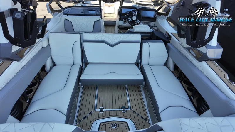 Slide: The Image of Nautique Super Air Nautique G23 Paragon 2021 - 19
