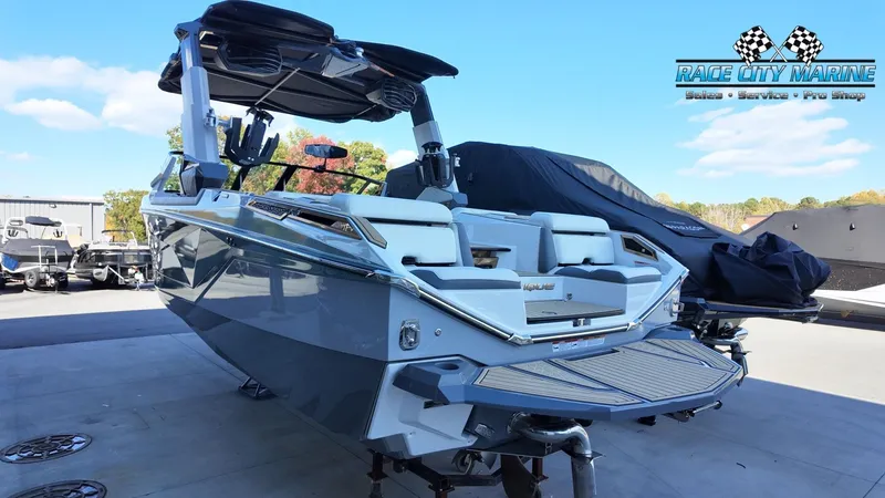 Slide: The Image of Nautique Super Air Nautique G23 Paragon 2021 - 4