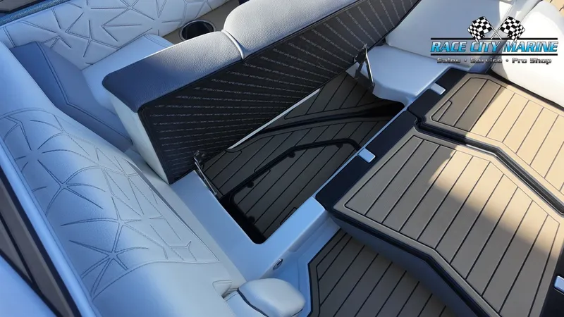 Slide: The Image of Nautique Super Air Nautique G23 Paragon 2021 - 9