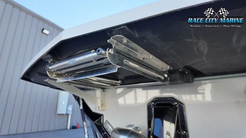 Slide: The Image of Nautique Super Air Nautique S23 2022 - 14