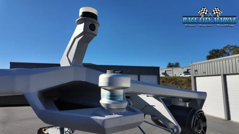 Slide: The Image of Nautique Super Air Nautique S23 2022 - 15