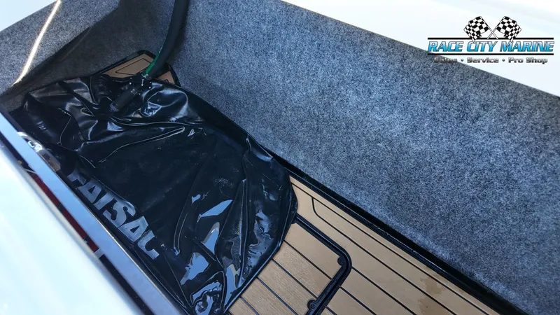 Slide: The Image of Nautique Super Air Nautique S23 2022 - 24