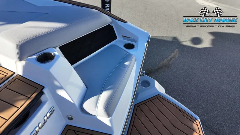 Slide: The Image of Nautique Super Air Nautique S23 2022 - 27