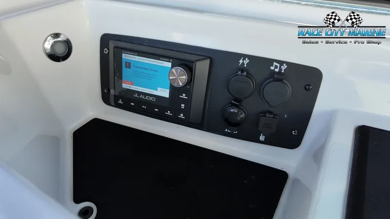 Slide: The Image of Nautique Super Air Nautique S23 2022 - 45