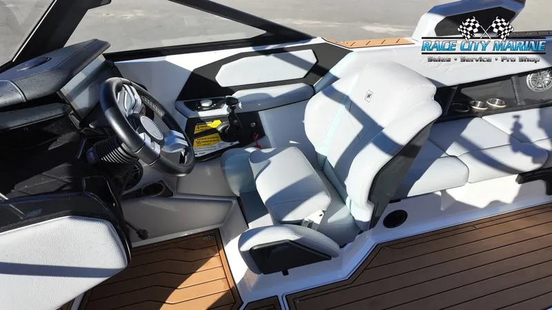 Slide: The Image of Nautique Super Air Nautique S23 2022 - 51