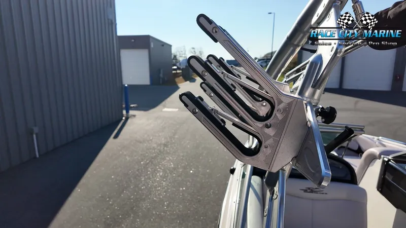 Slide: The Image of MasterCraft XStar 2006 - 17