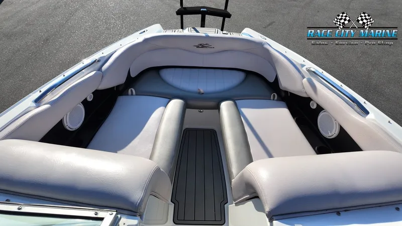 Slide: The Image of MasterCraft XStar 2006 - 21