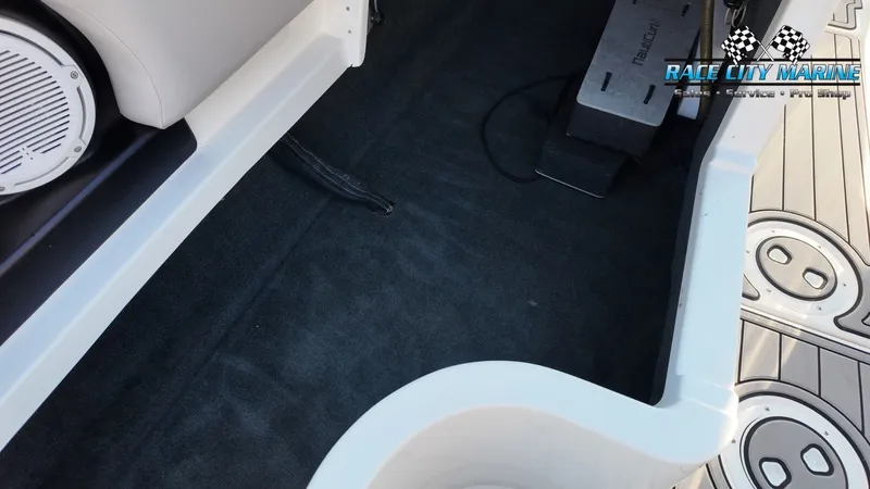 Slide: The Image of MasterCraft XStar 2006 - 22