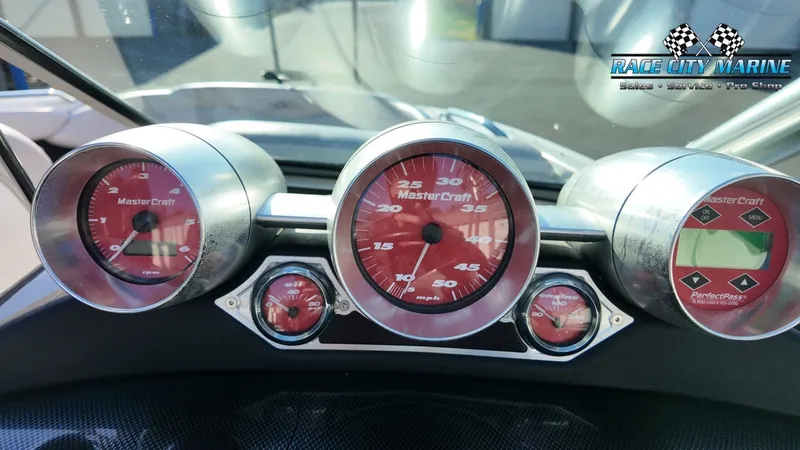 Slide: The Image of MasterCraft XStar 2006 - 23