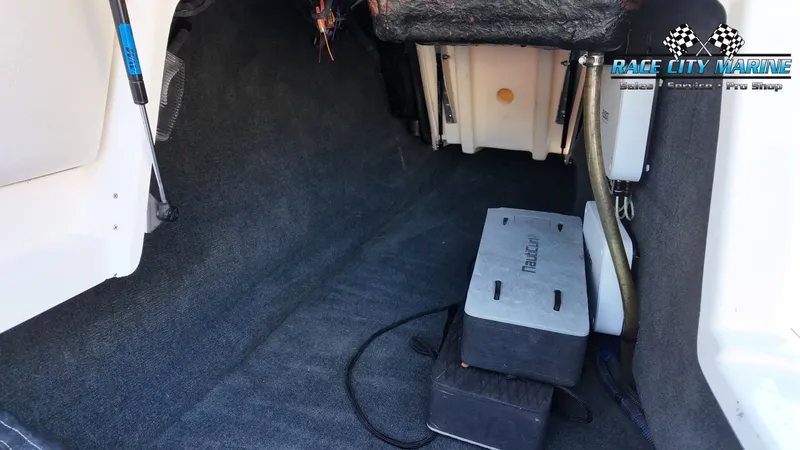 Slide: The Image of MasterCraft XStar 2006 - 34