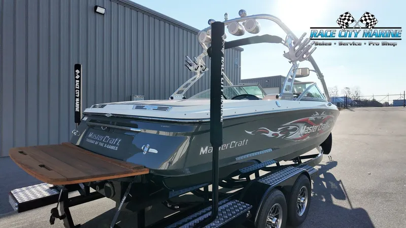 Slide: The Image of MasterCraft XStar 2006 - 6