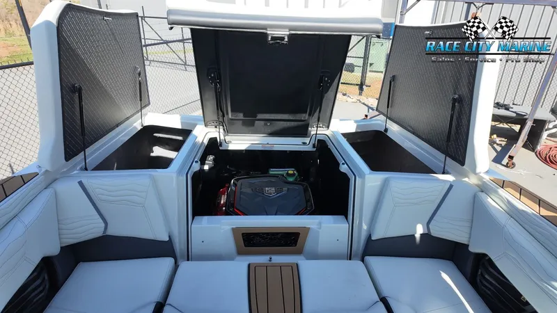 Slide: The Image of Nautique G23 2026 - 19