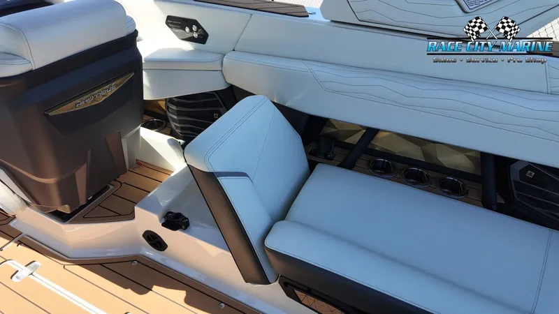 Slide: The Image of Nautique G23 2026 - 31