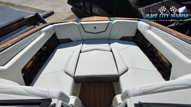 Slide: The Image of Nautique G23 2026 - 34