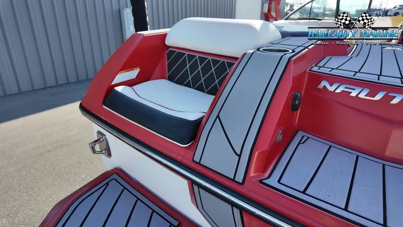 Slide: The Image of Nautique Super Air Nautique GS22 2018 - 11