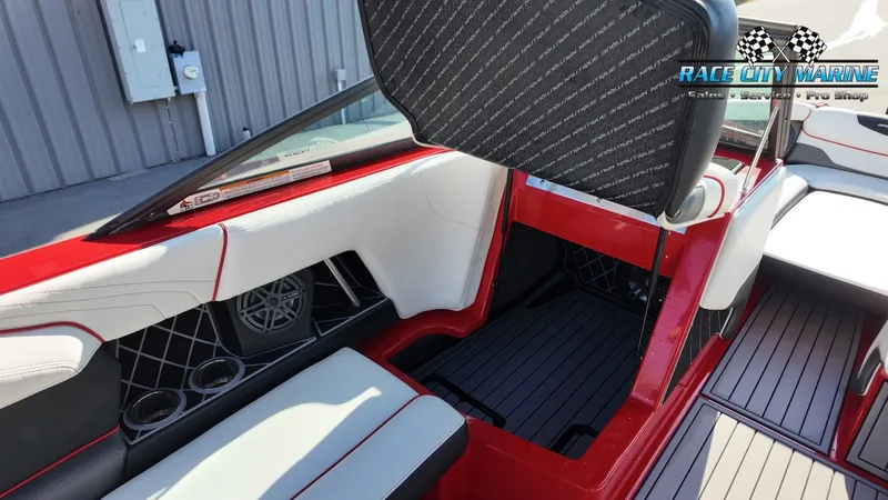 Slide: The Image of Nautique Super Air Nautique GS22 2018 - 47