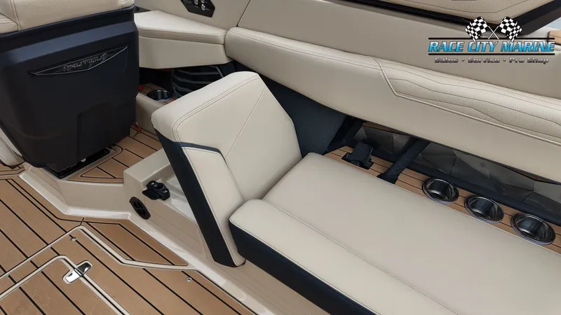 Slide: The Image of Nautique G25 2026 - 27