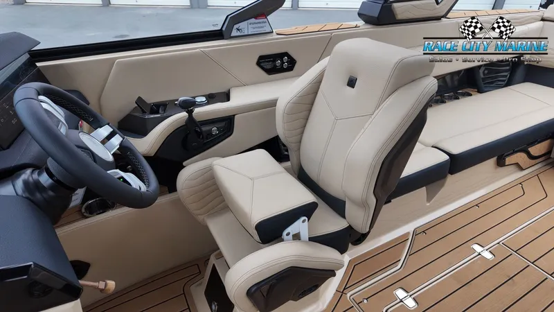 Slide: The Image of Nautique G25 2026 - 30