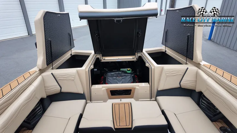 Slide: The Image of Nautique G25 2026 - 36