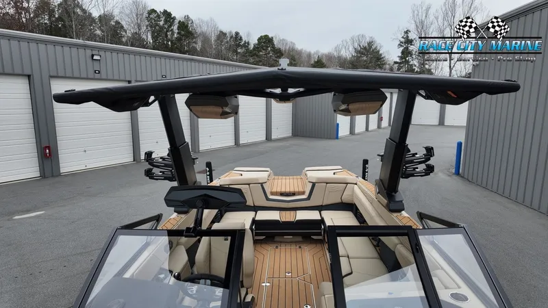 Slide: The Image of Nautique G25 2026 - 54