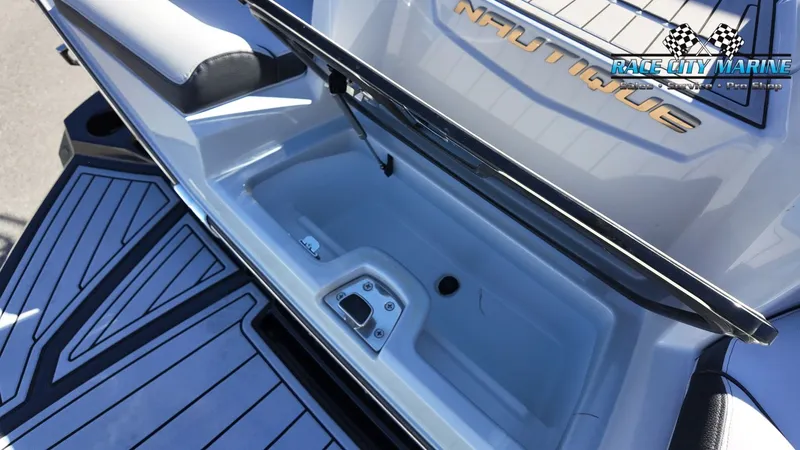 Slide: The Image of Nautique G25 2022 - 14