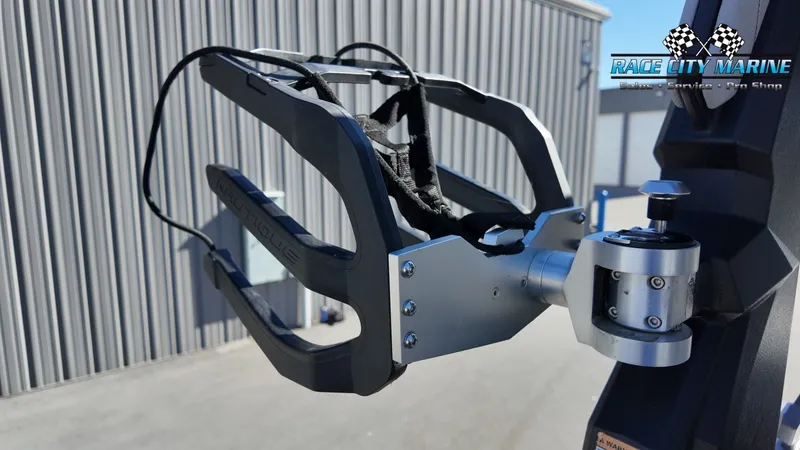 Slide: The Image of Nautique G25 2022 - 25