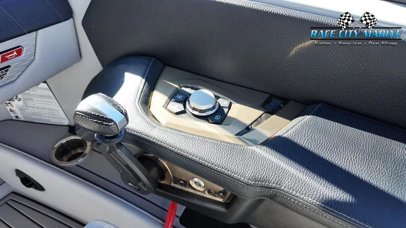 Slide: The Image of Nautique G25 2022 - 33