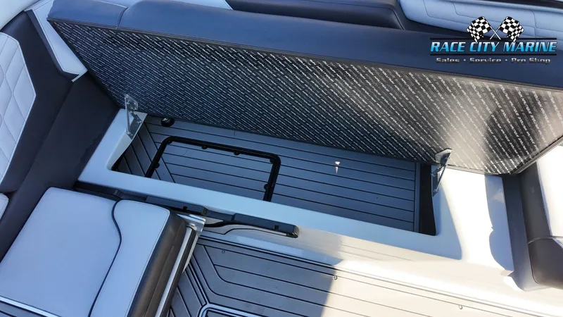 Slide: The Image of Nautique G25 2022 - 34