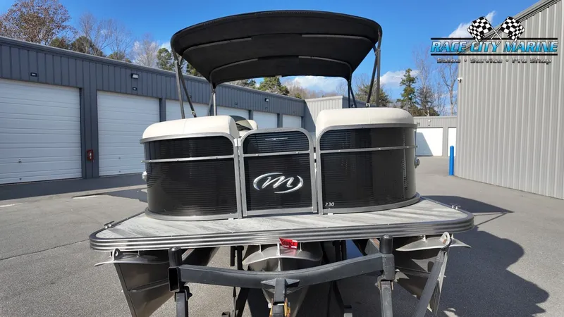 Slide: The Image of Manitou OASIS 23 SR VP 2017 - 3