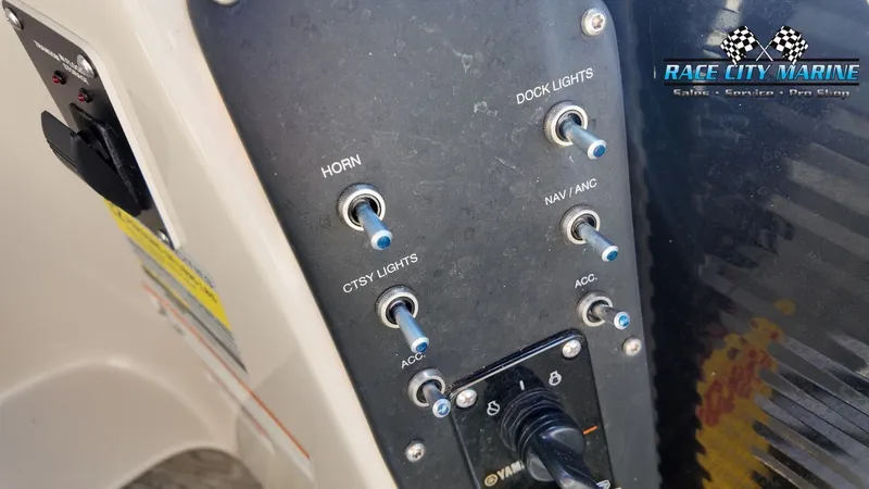 Slide: The Image of Manitou OASIS 23 SR VP 2017 - 32