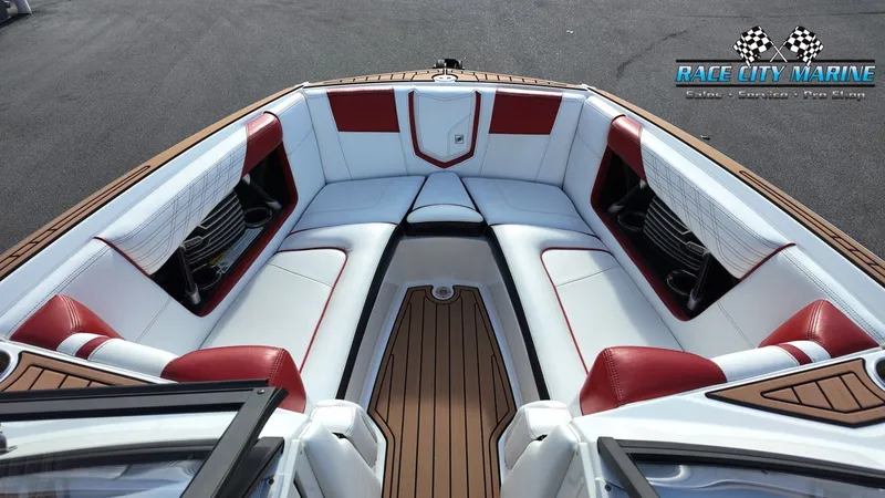 Slide: The Image of Nautique G23 2016 - 18