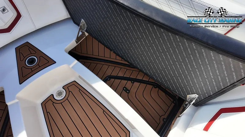 Slide: The Image of Nautique G23 2016 - 40