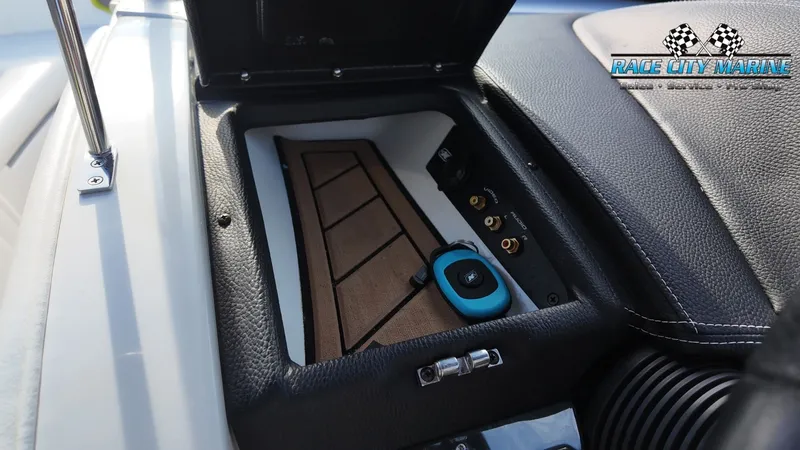 Slide: The Image of Nautique G23 2016 - 11