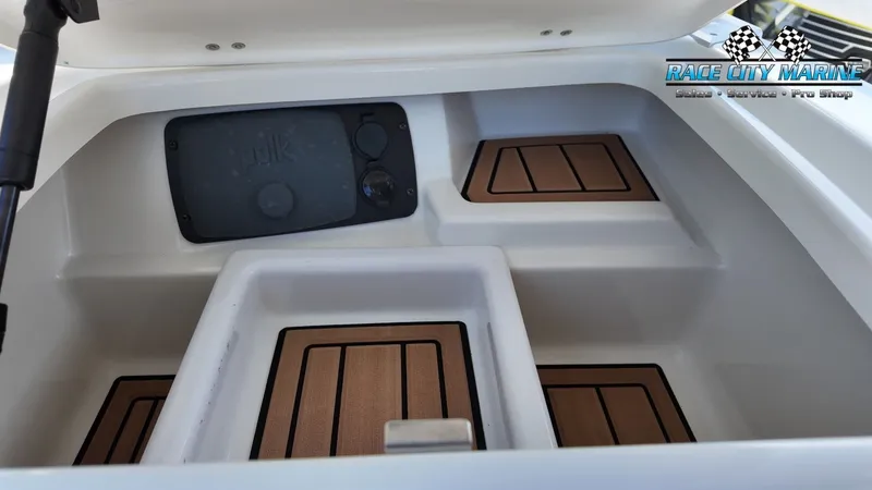 Slide: The Image of Nautique G23 2016 - 28