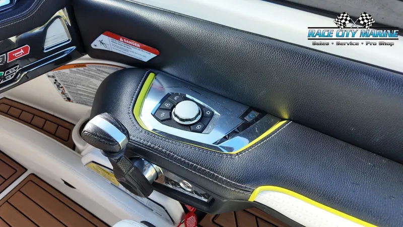 Slide: The Image of Nautique G23 2016 - 45