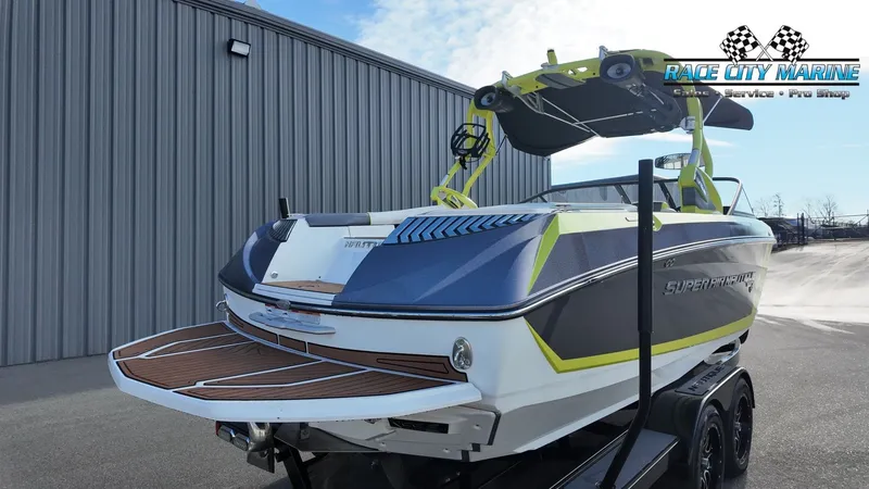 Slide: The Image of Nautique G23 2016 - 8