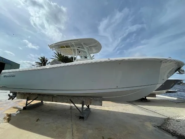 Slide: The Image of Sailfish 290 CC 2023 - 0