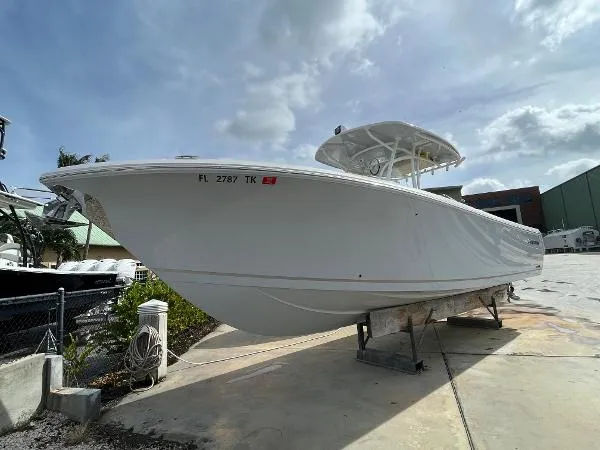 Slide: The Image of Sailfish 290 CC 2023 - 3