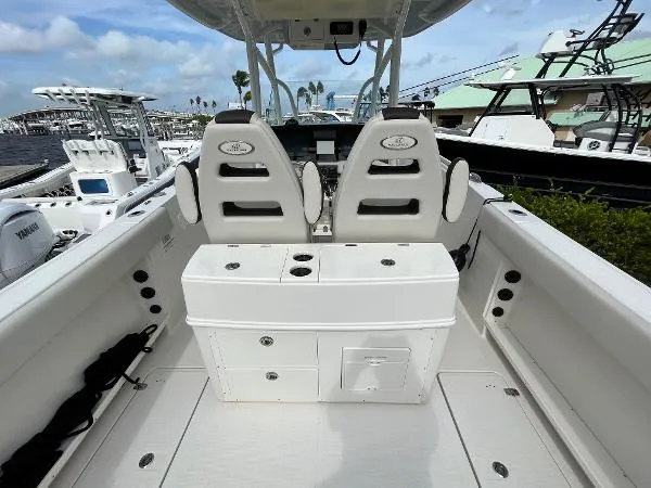 Slide: The Image of Sailfish 290 CC 2023 - 9