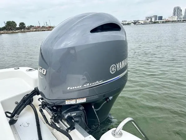 Slide: The Image of NauticStar 2110 Sport 2016 - 6