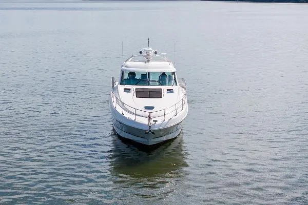 Slide: The Image of Sea Ray 580 Sundancer 2014 - 4
