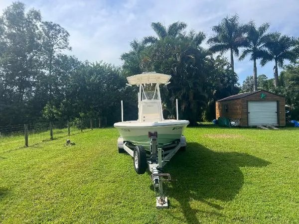 Slide: The Image of Pathfinder 2200 TRS 2019 - 1