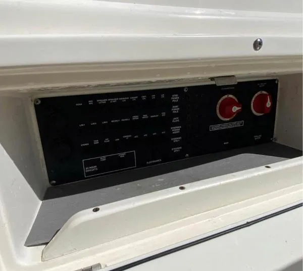 Slide: The Image of Pathfinder 2200 TRS 2019 - 8