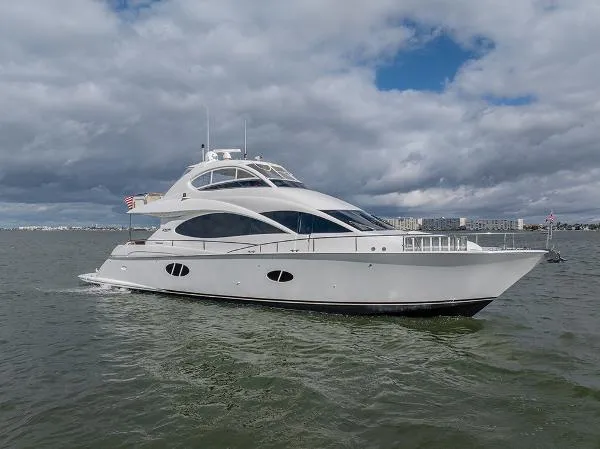 Slide: The Image of Lazzara Yachts 74 Motoryacht 2006 - 10