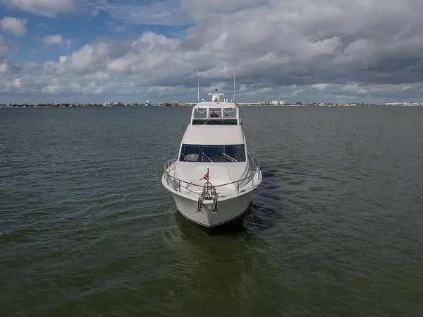 Slide: The Image of Lazzara Yachts 74 Motoryacht 2006 - 3