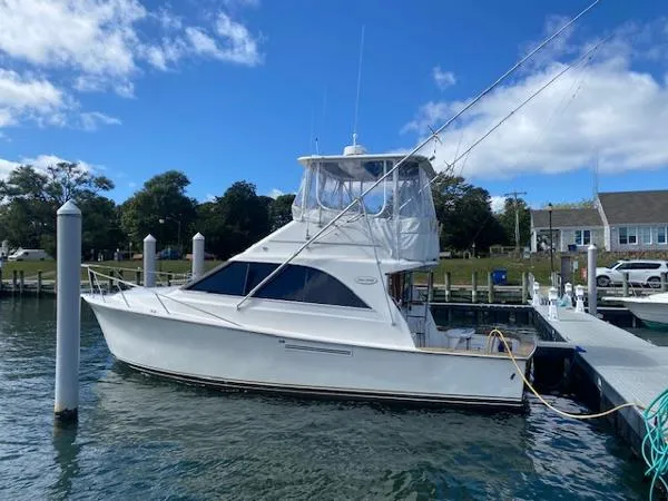 Slide: The Image of Ocean 35 Super Sport 1990 - 1