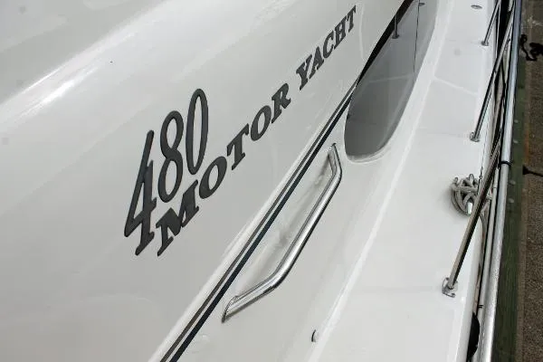Slide: The Image of Sea Ray 480 Motor Yacht 2005 - 7