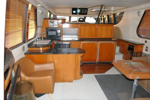 Slide: The Image of Carver Yachts 530 Voyager Pilothouse 2001 - 3