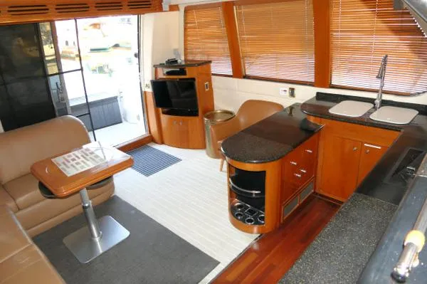Slide: The Image of Carver Yachts 530 Voyager Pilothouse 2001 - 6